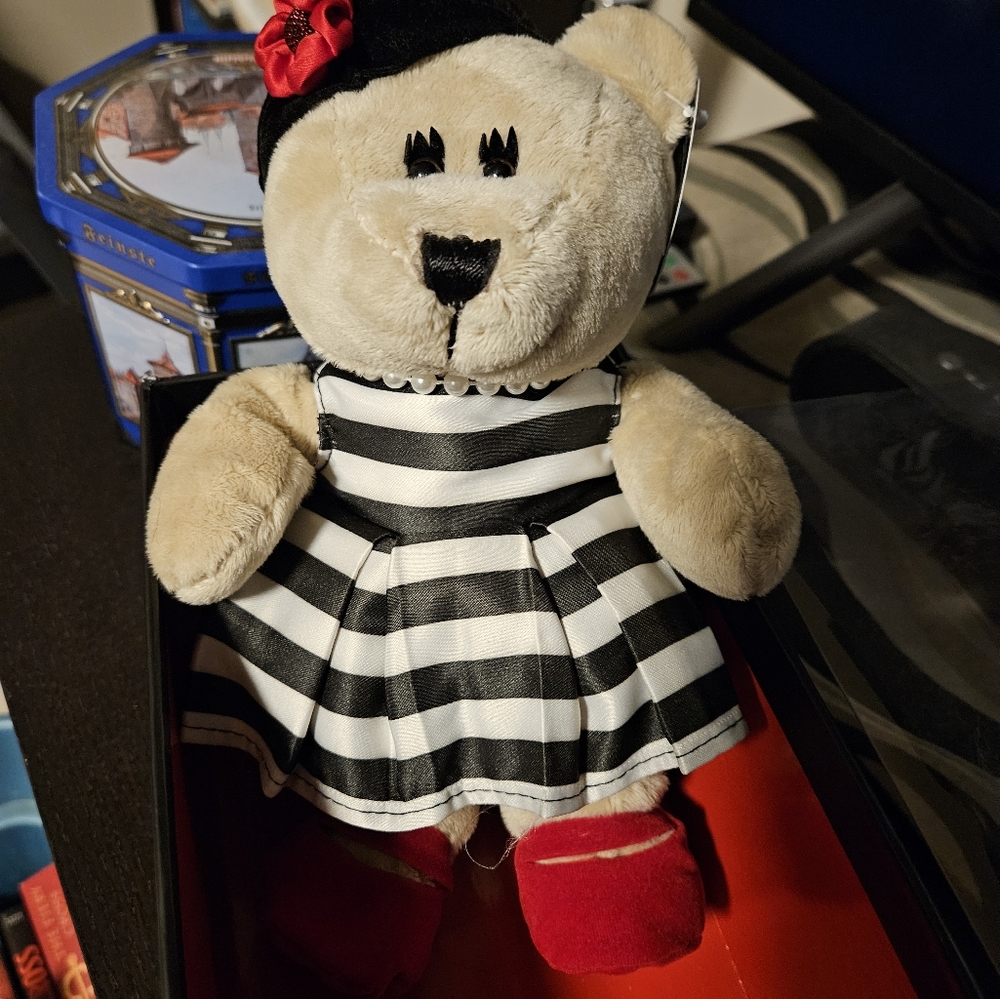 Bearista - Picture 2 of 2